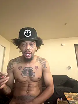 Snapshot of thefreakscomeoutatnight chatting on 10-23-25, 11:53 thefreakscomeoutatnight online show from 10-23-25, 11:53