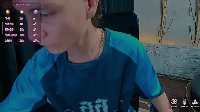 ZackMaye online show from 10-10-25, 03:27