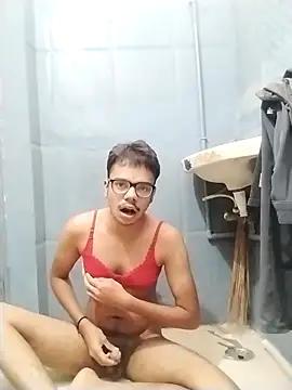 sexybobby13 online show from 10-07-25, 08:44