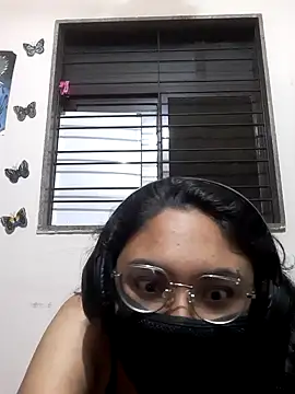 cherriesontop online show from 10-06-25, 07:33