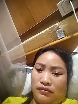 Snapshot of Liu30 chatting on 10-03-25, 08:00 Liu30 online show from 10-03-25, 08:00