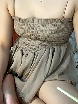 lee ly online show from 10-13-25, 06:24