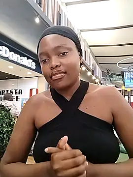 SexyValentinaXX online show from 10-08-25, 07:50