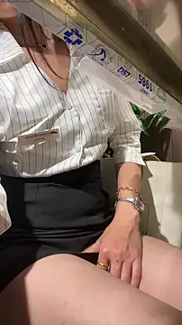 Gina999 online show from 04-18-26, 02:37