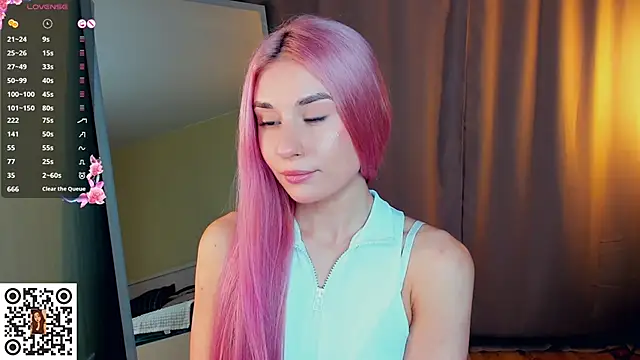 MinaRuzzo online show from 12-17-25, 05:35