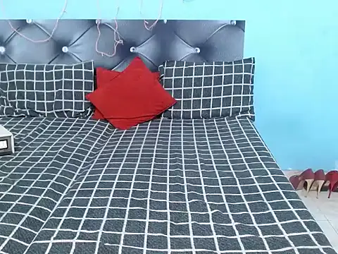 Snapshot of hey_mishtidoll chatting on 12-09-24, 11:04 hey mishtidoll online show from 12-09-24, 11:04