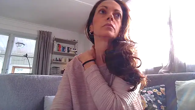 Snapshot of LoveAndRopes chatting on 03-03-26, 08:31 LoveAndRopes online show from 03-03-26, 08:31