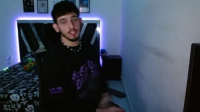 Sebasxxl12 online show from 11-26-25, 09:49