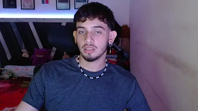 Sebasxxl12 online show from 01-14-26, 05:13