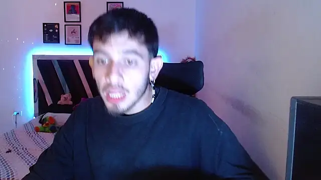 Sebasxxl12 online show from 02-04-26, 10:26