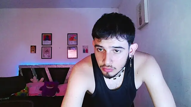 Sebasxxl12 online show from 04-23-26, 03:19