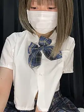 Snapshot of Nyamo-chan chatting on 12-22-25, 10:18 Nyamo-chan online show from 12-22-25, 10:18