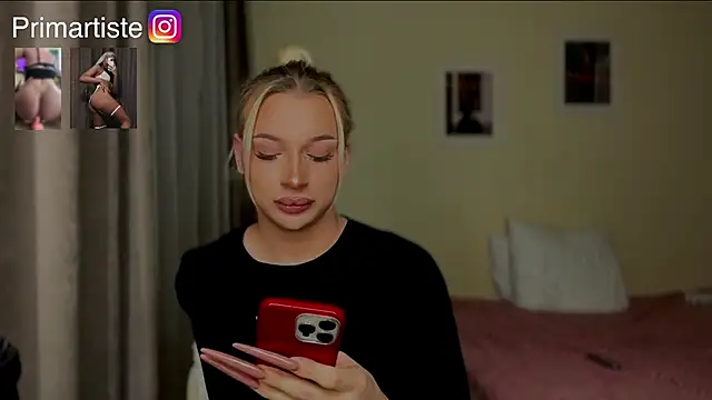 Snapshot of NikandJane chatting on 11-22-25, 01:04 NikandJane online show from 11-22-25, 01:04