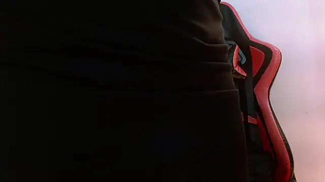 Snapshot of Melany_Carter_ chatting on 12-05-25, 12:52 Melany Carter online show from 12-05-25, 12:52