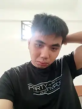 henry9933 online show from 09-28-25, 01:44