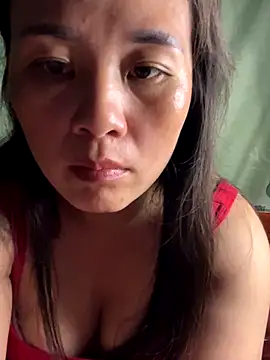 Snapshot of Suna-ny chatting on 10-19-25, 01:12 Suna-ny online show from 10-19-25, 01:12