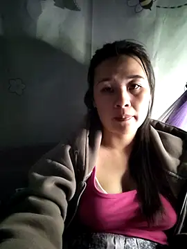 Snapshot of Suna-ny chatting on 01-14-26, 12:33 Suna-ny online show from 01-14-26, 12:33