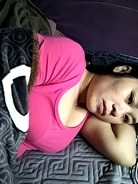 Snapshot of Suna-ny chatting on 01-15-26, 12:37 Suna-ny online show from 01-15-26, 12:37