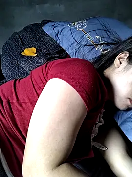 Snapshot of Suna-ny chatting on 02-17-26, 05:48 Suna-ny online show from 02-17-26, 05:48