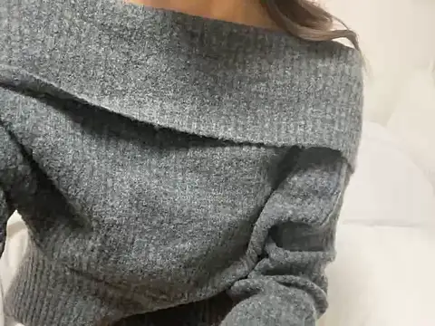 Snapshot of Toriyufu chatting on 02-26-26, 11:37 Toriyufu online show from 02-26-26, 11:37