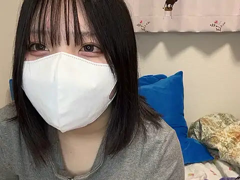 YUKINA 00 online show from 09-28-25, 02:33