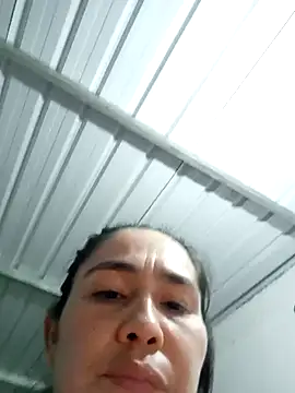 single-mother-indecent- online show from 10-19-25, 09:48