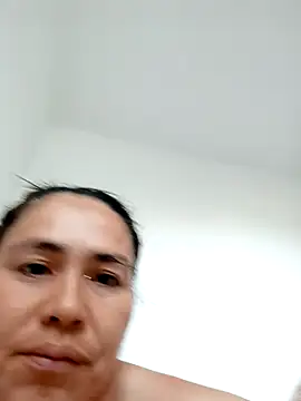 single-mother-indecent- online show from 11-01-25, 12:18