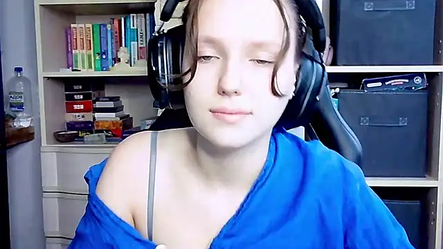 Diana-back online show from 10-06-25, 06:33