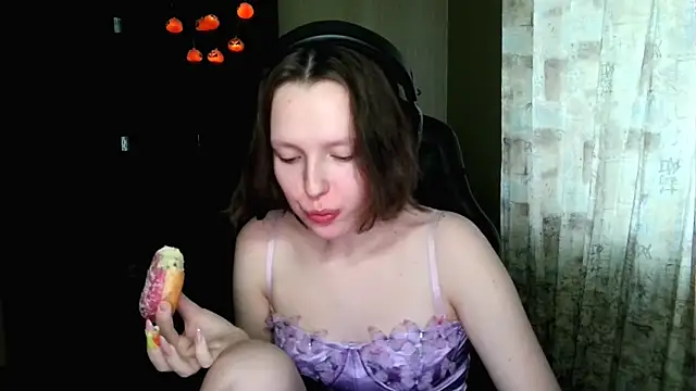 Diana-back online show from 12-21-25, 11:06