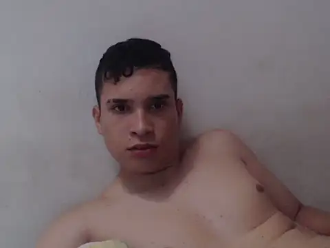 Snapshot of Alexhot2026 chatting on 10-03-25, 02:14 Alexhot2026 online show from 10-03-25, 02:14