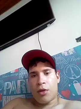 Snapshot of Alexhot2026 chatting on 10-22-25, 09:36 Alexhot2026 online show from 10-22-25, 09:36