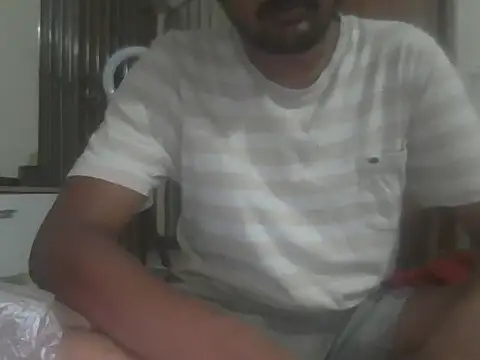 Hhhggghrrr3219 online show from 11-18-25, 04:33