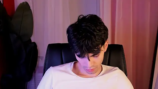 JaremyHarris online show from 11-18-25, 04:17