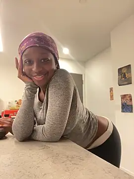 tia   fox online show from 03-01-26, 12:45