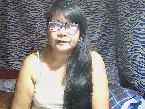 joy cute online show from 10-30-25, 12:23