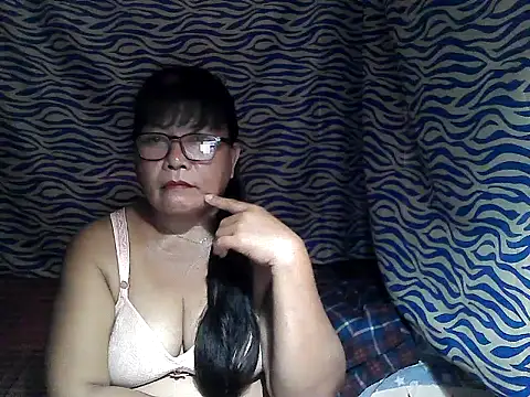 joy cute online show from 11-25-25, 12:54