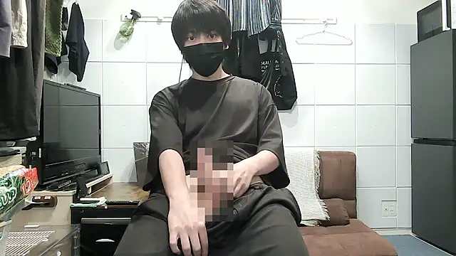 Snapshot of mikan_kun_st chatting on 10-01-25, 03:23 mikan kun st online show from 10-01-25, 03:23