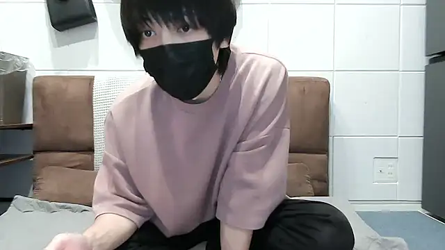 Snapshot of mikan_kun_st chatting on 10-03-25, 12:35 mikan kun st online show from 10-03-25, 12:35