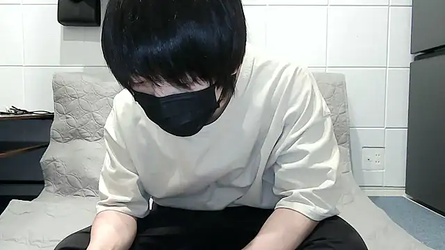 Snapshot of mikan_kun_st chatting on 10-24-25, 10:55 mikan kun st online show from 10-24-25, 10:55