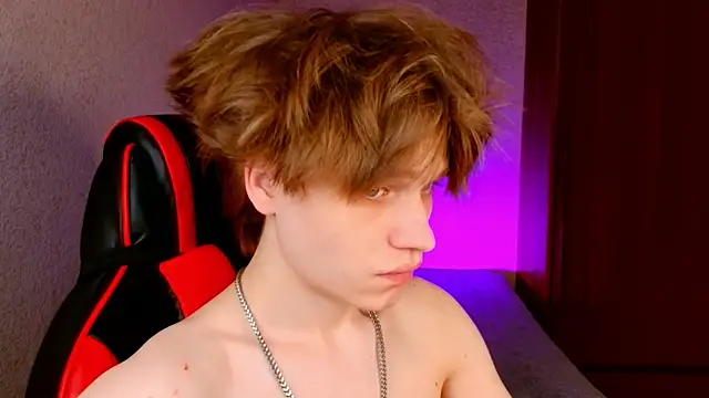 Snapshot of jeffreyue chatting on 09-29-25, 02:33 jeffreyue online show from 09-29-25, 02:33