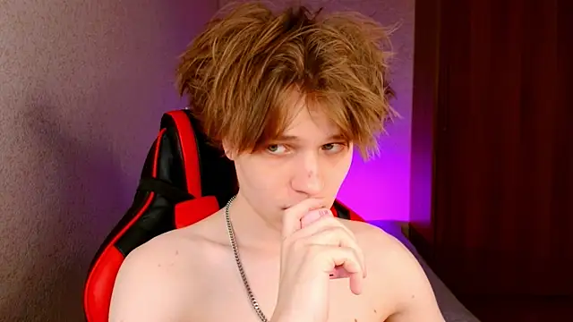 Snapshot of jeffreyue chatting on 10-03-25, 01:19 jeffreyue online show from 10-03-25, 01:19