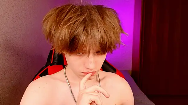 Snapshot of jeffreyue chatting on 10-11-25, 05:44 jeffreyue online show from 10-11-25, 05:44