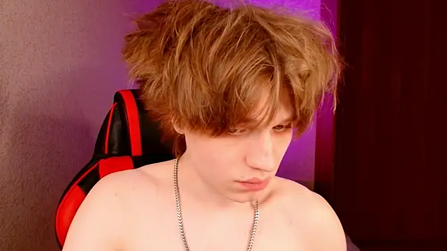 Snapshot of jeffreyue chatting on 10-13-25, 07:25 jeffreyue online show from 10-13-25, 07:25