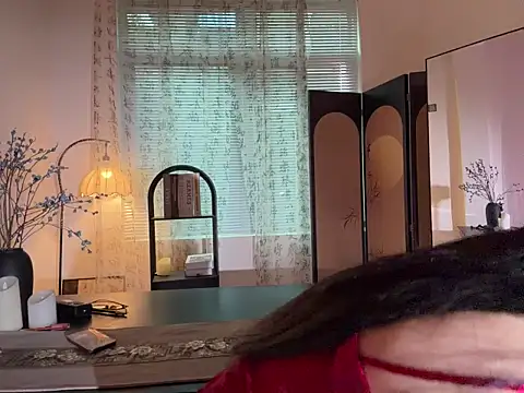 xiaowan x online show from 11-05-25, 07:52