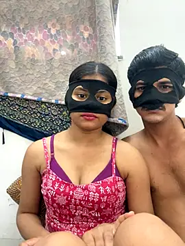 sexy-riya43 online show from 11-01-25, 08:27