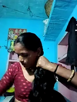 Mohni cute online show from 11-19-25, 12:43