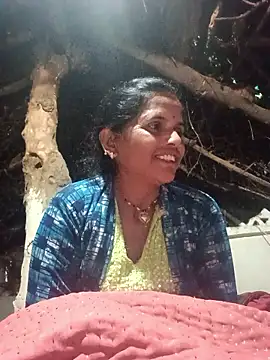 Mohni cute online show from 12-14-25, 01:33