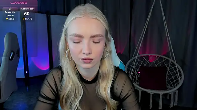 TessaGrays online show from 11-30-25, 08:18