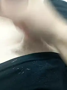 Snapshot of Mssbig chatting on 11-03-25, 12:06 Mssbig online show from 11-03-25, 12:06