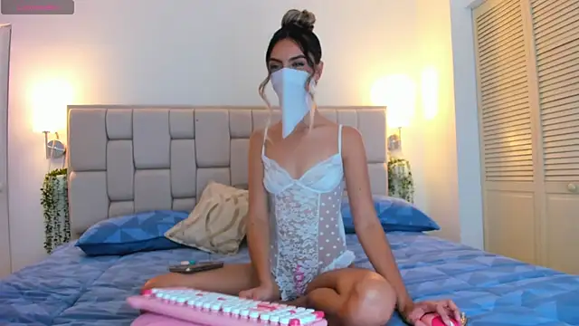 dalila alii online show from 11-27-25, 03:36